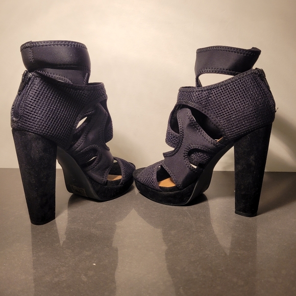 Chunky heel platform layered shoe by Shoe Republica L.A. - Picture 6 of 10